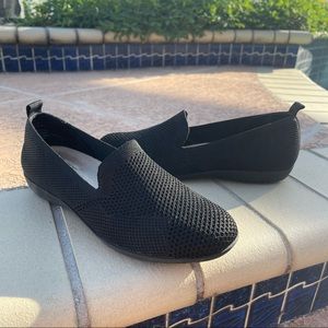 Cliffs by White Mountain Felizia Knit Flat Size 9 Black